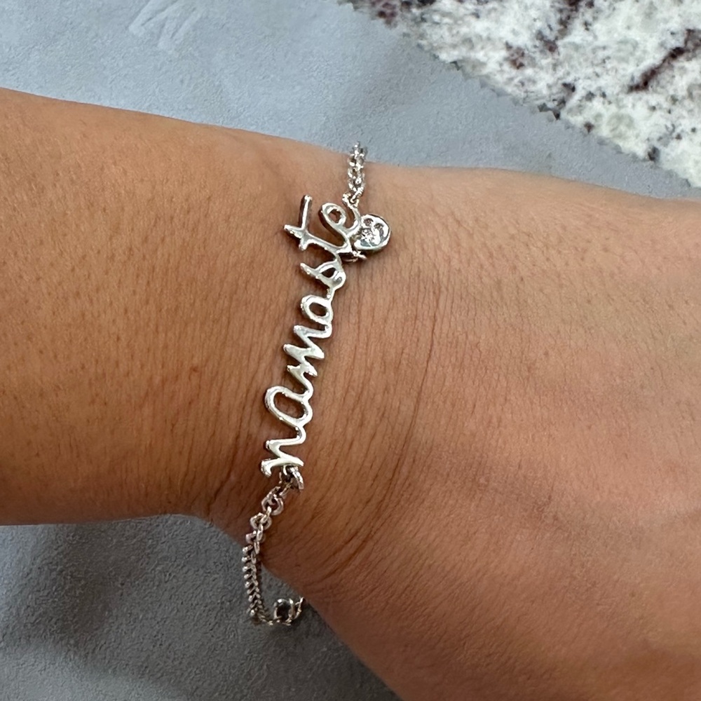 Yoga Namaste in Cursive - Silver Bracelet with Dangling Om - Picture 6 of 7